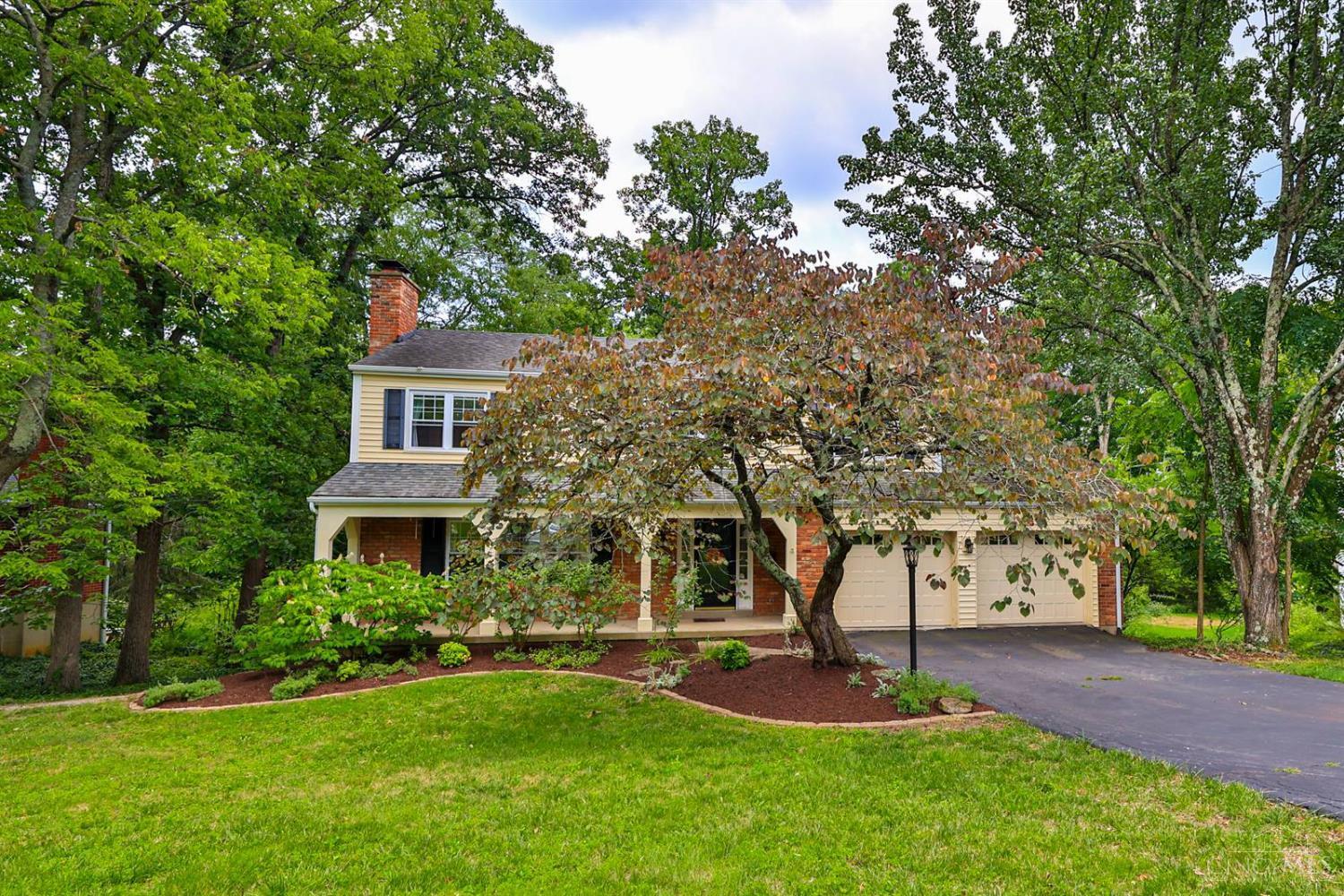 Property Photo: 7945 Schoolhouse Lane OH 45242