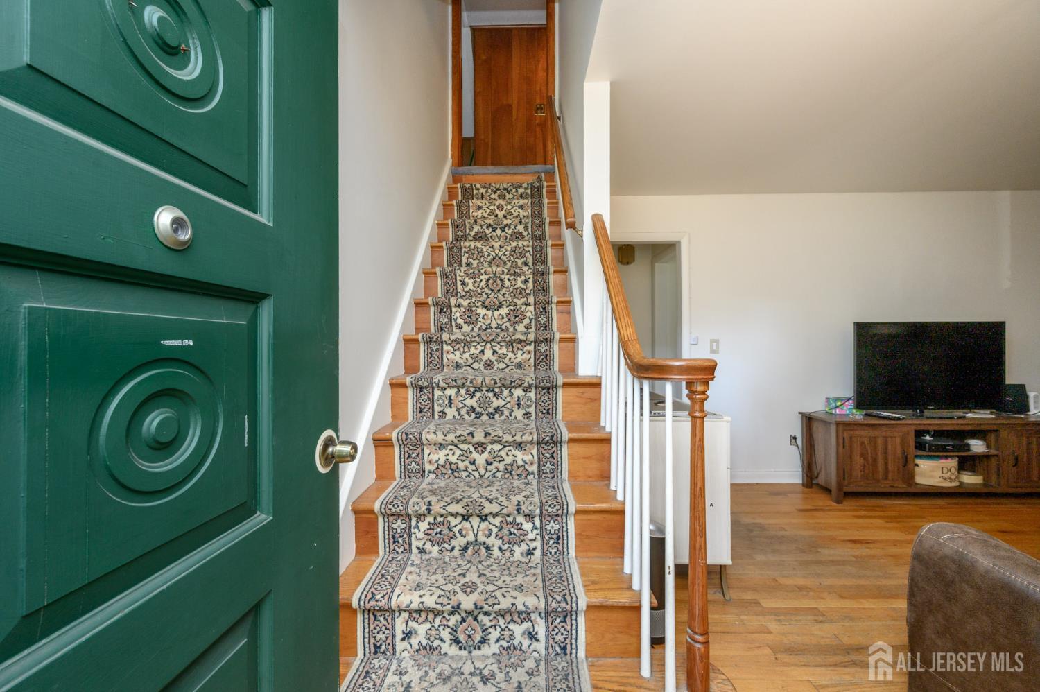 Property Photo: 270 Ashwood Avenue NJ 07033