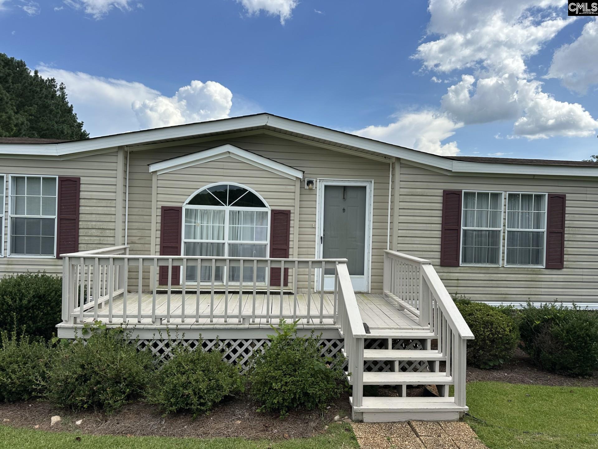 Property Photo:  424 Hawkins  SC 29108 
