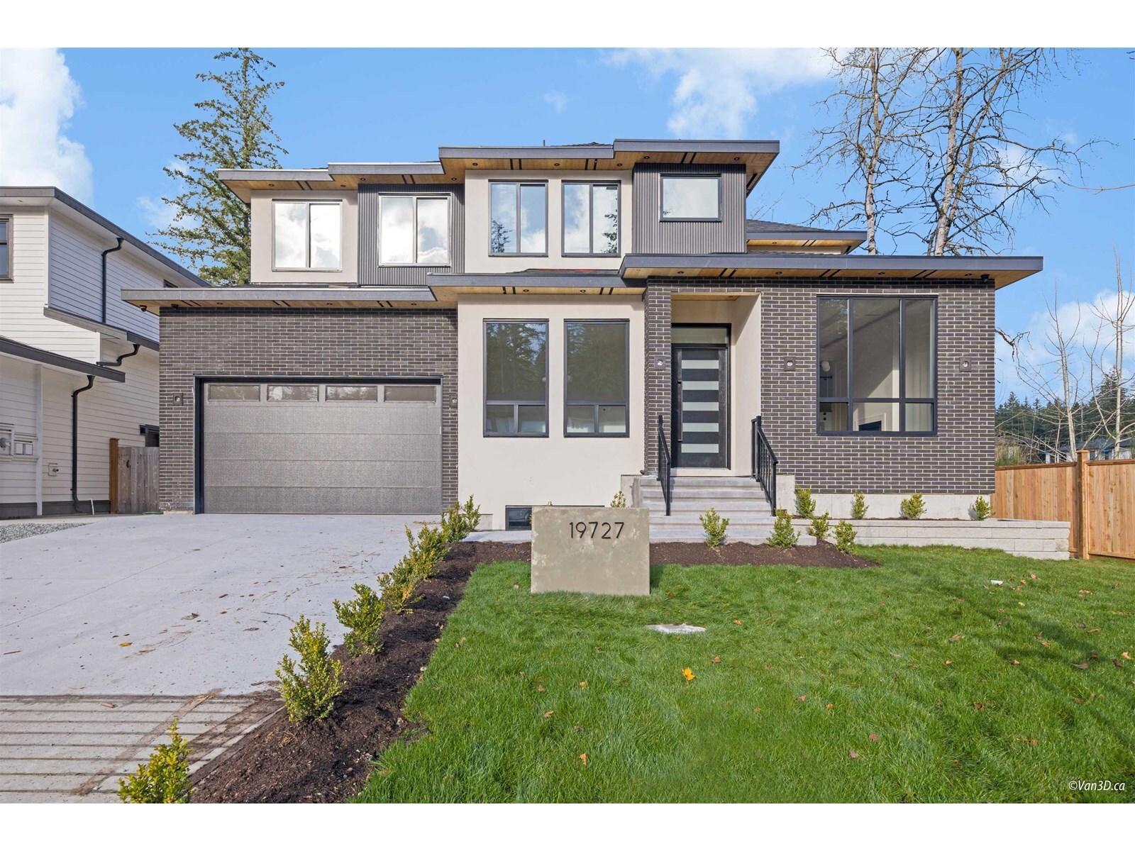 Property Photo: 19727 31B BC V2Z 0B2