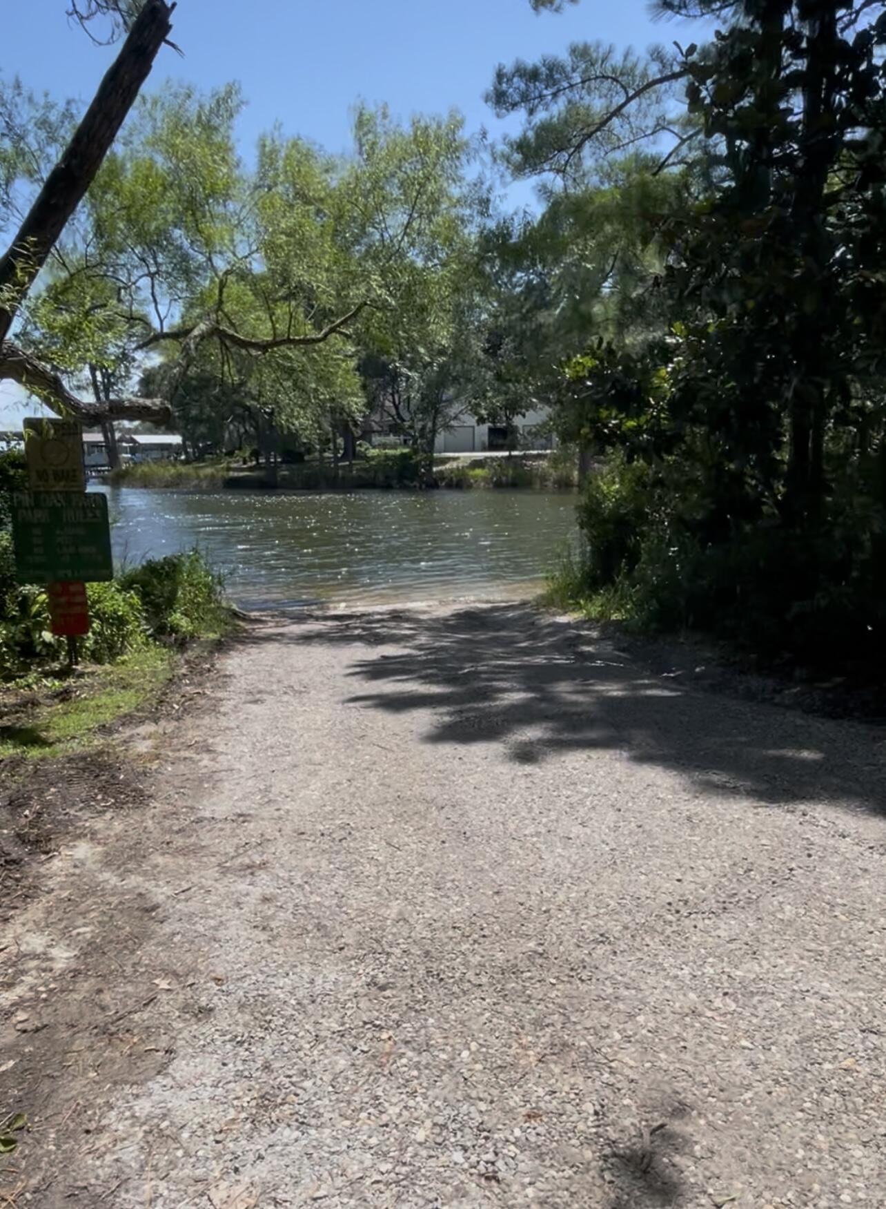 Property Photo: 1106 Pin Oak Circle FL 32578
