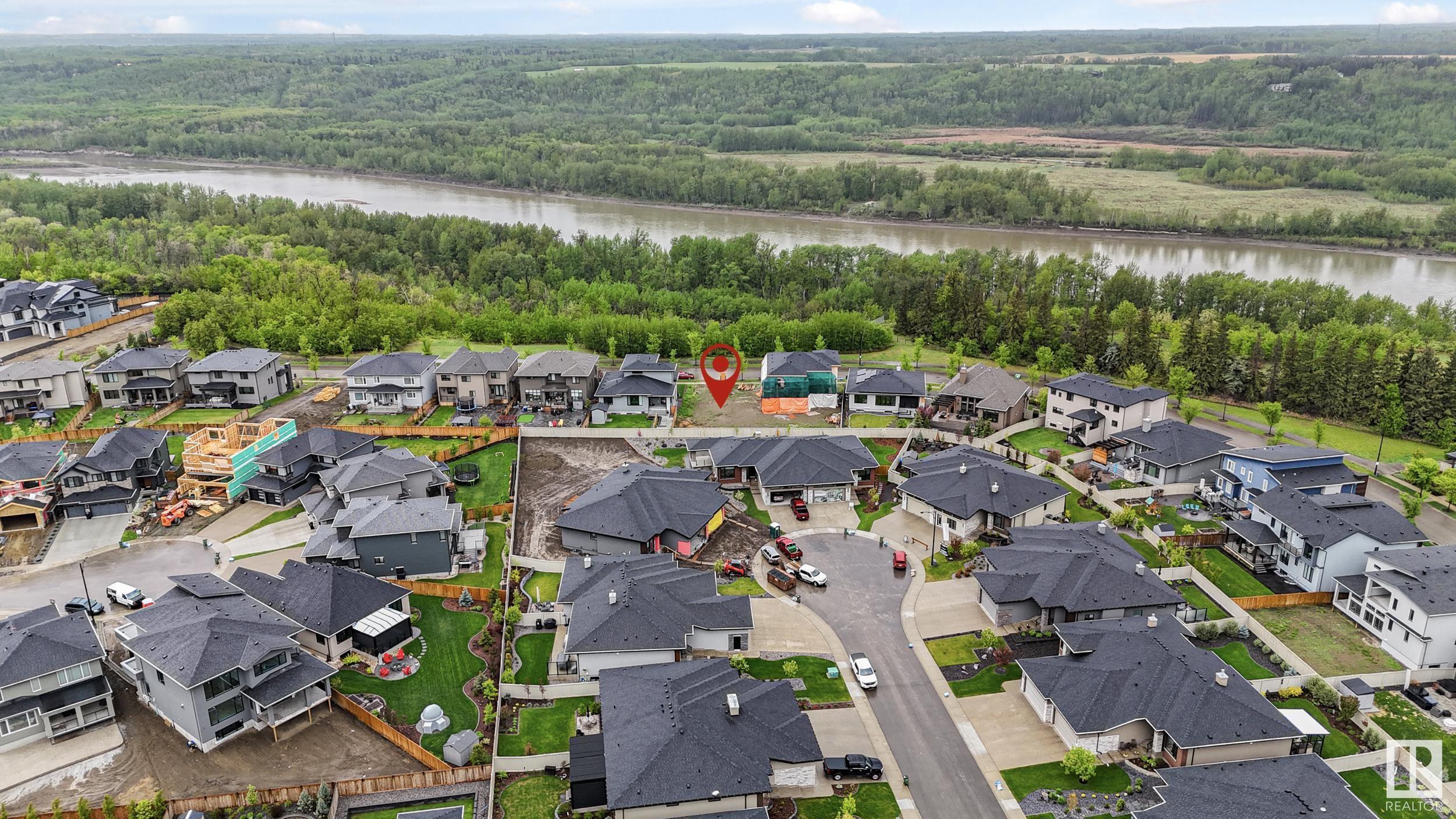 Property Photo: 3485 Keswick Boulevard SW AB T6W 3S4