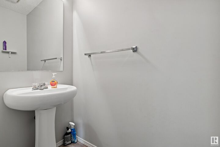 Property Photo:  10909 106 Street NW 42  AB T5H 4M7 