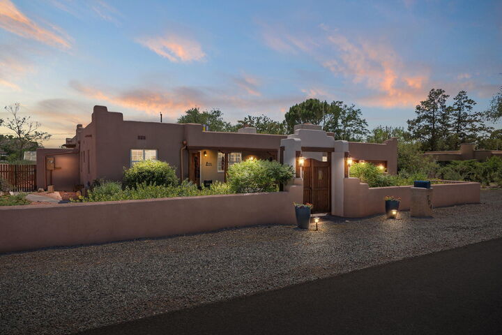Property Photo:  704 Tyler Road NW  NM 87107 