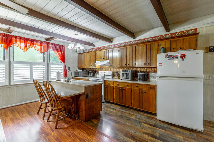 Property Photo:  515 Hancock Road  TN 37347 