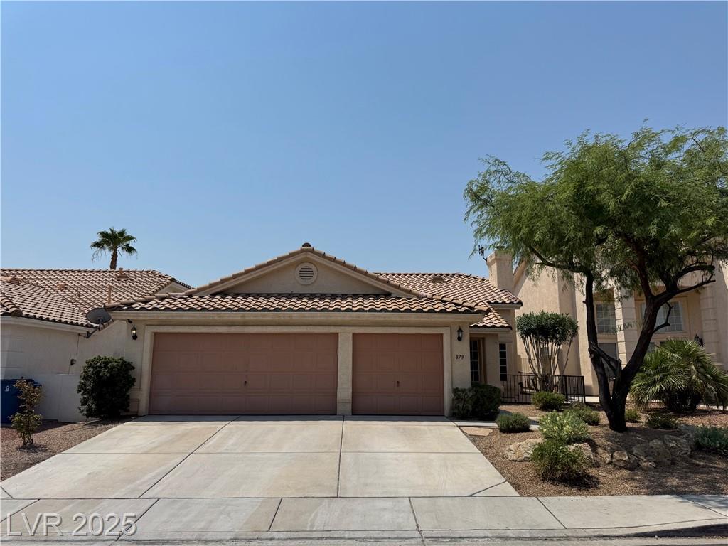 879 Cline Cellars Avenue  Las Vegas NV 89123 photo