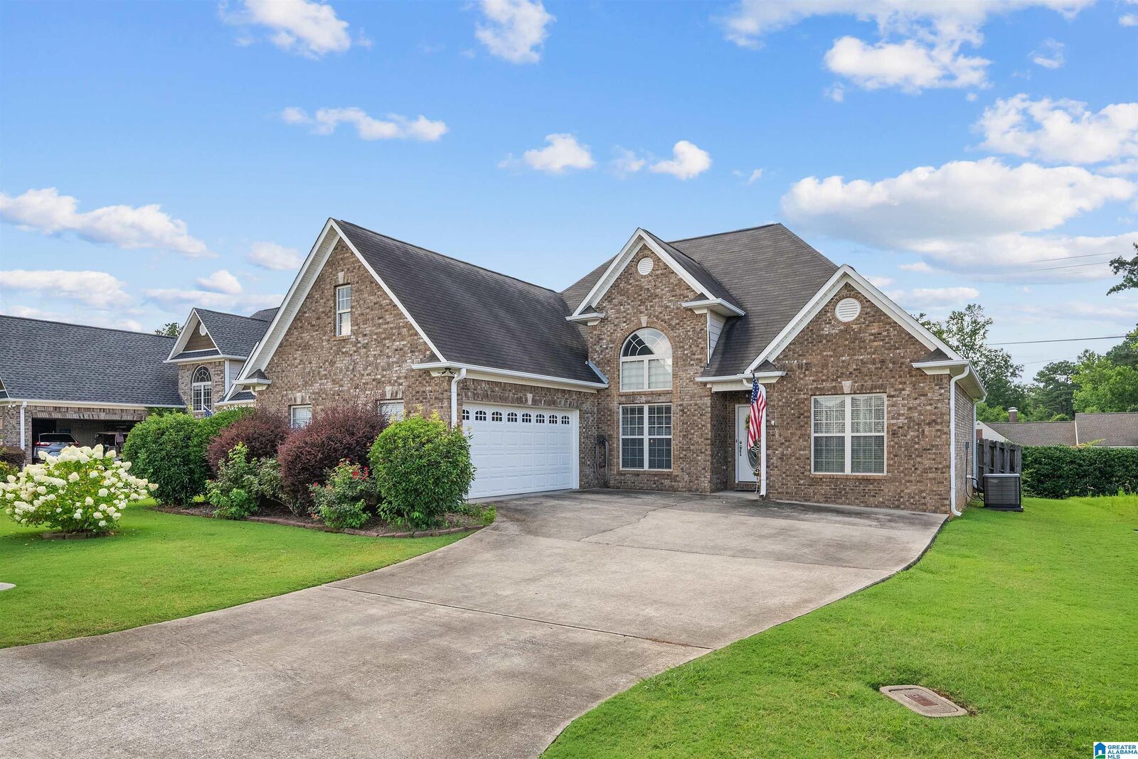 Property Photo: 27 Morning Glory Drive AL 35128