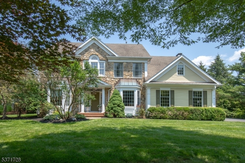 4 Dogwood Ct  Bernardsville Boro NJ 07924 photo
