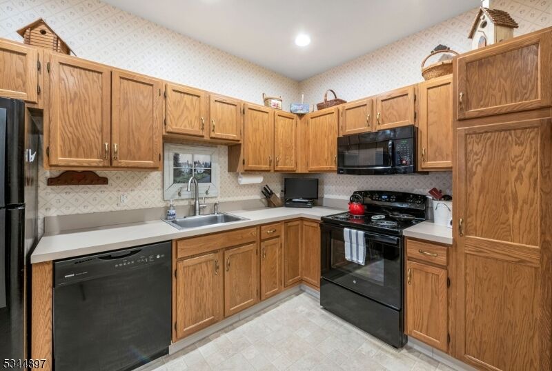 Property Photo: 4308 Richmond Road 308 NJ 07480