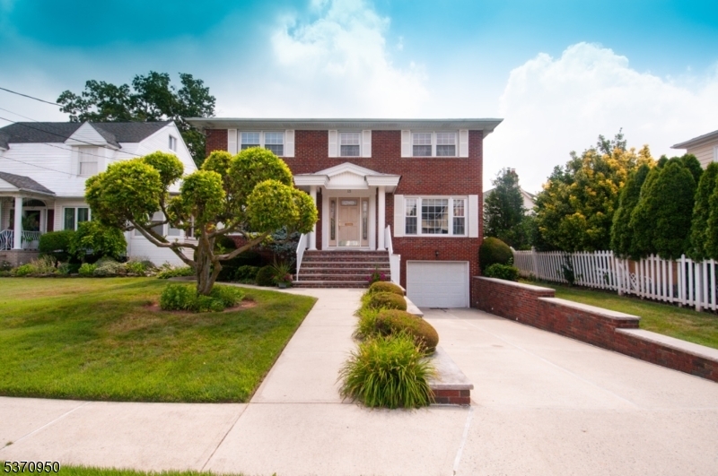 13 Hillside Rd  Elizabeth City NJ 07208 photo