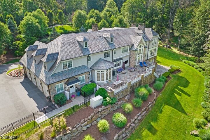 Property Photo: 4 Rainetree Ridge NJ 07931