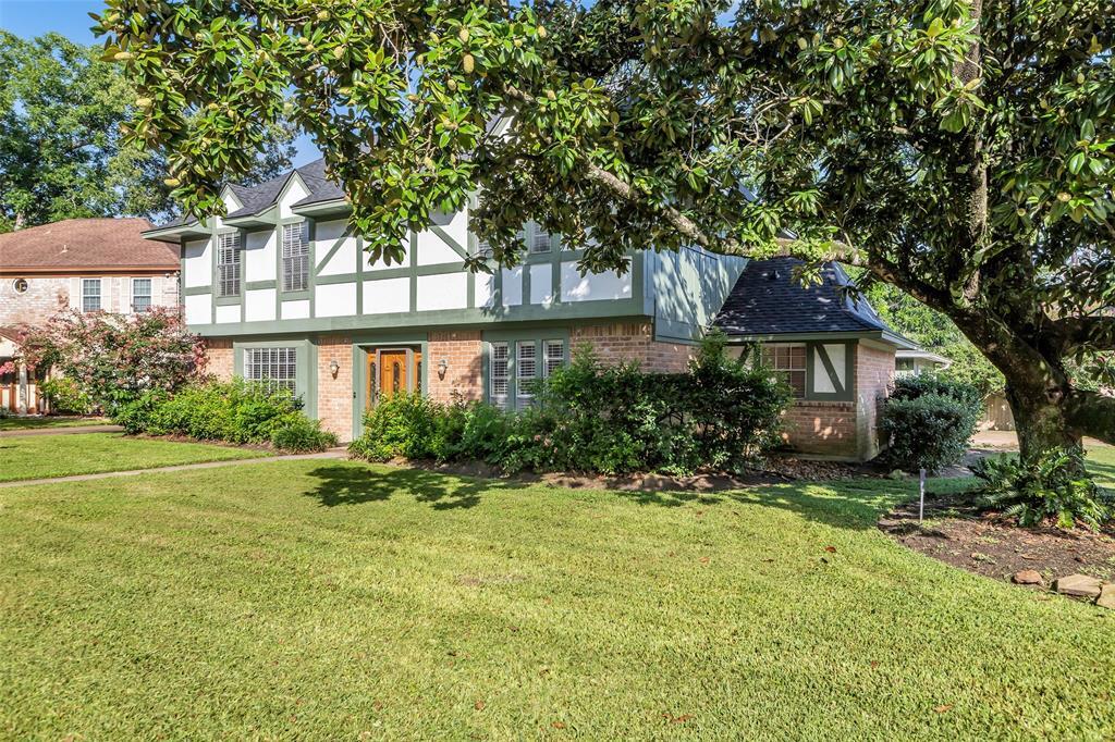 Property Photo: 25511 Yellow Pine Circle TX 77380