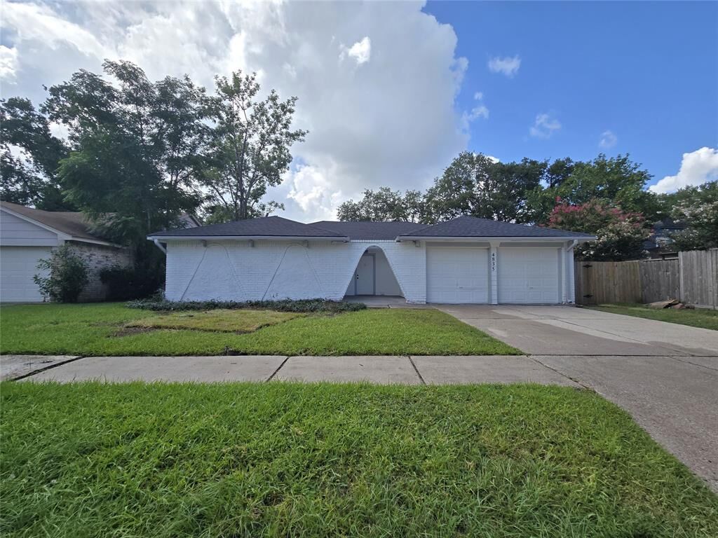 Property Photo: 4835 Owens Creek Lane TX 77388