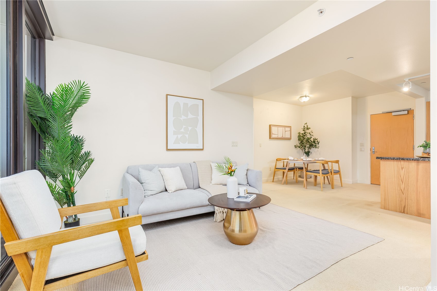 Property Photo:  600 Queen Street 2103  HI 96813 