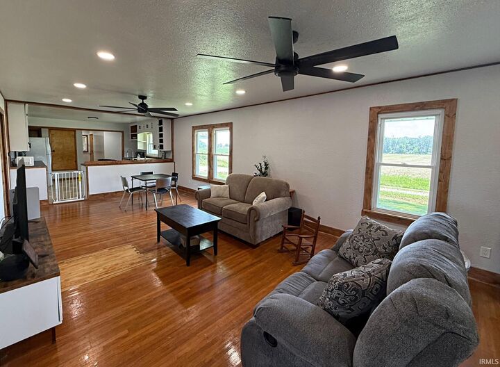Property Photo: 4499 S State Road 59 IN 47441