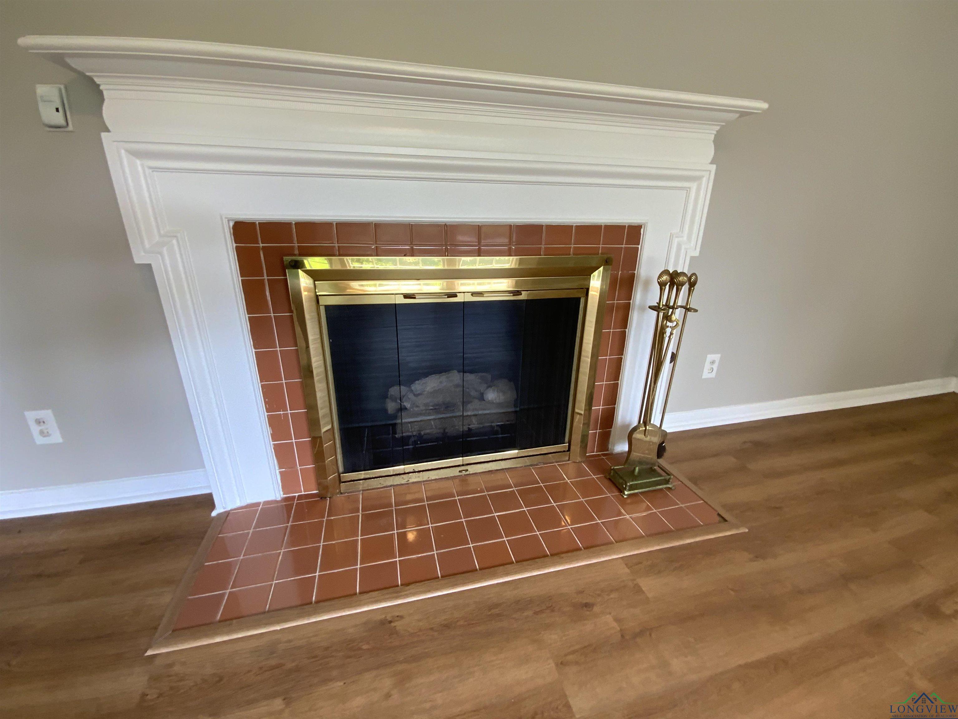 Property Photo: 506 N Rusk TX 75684
