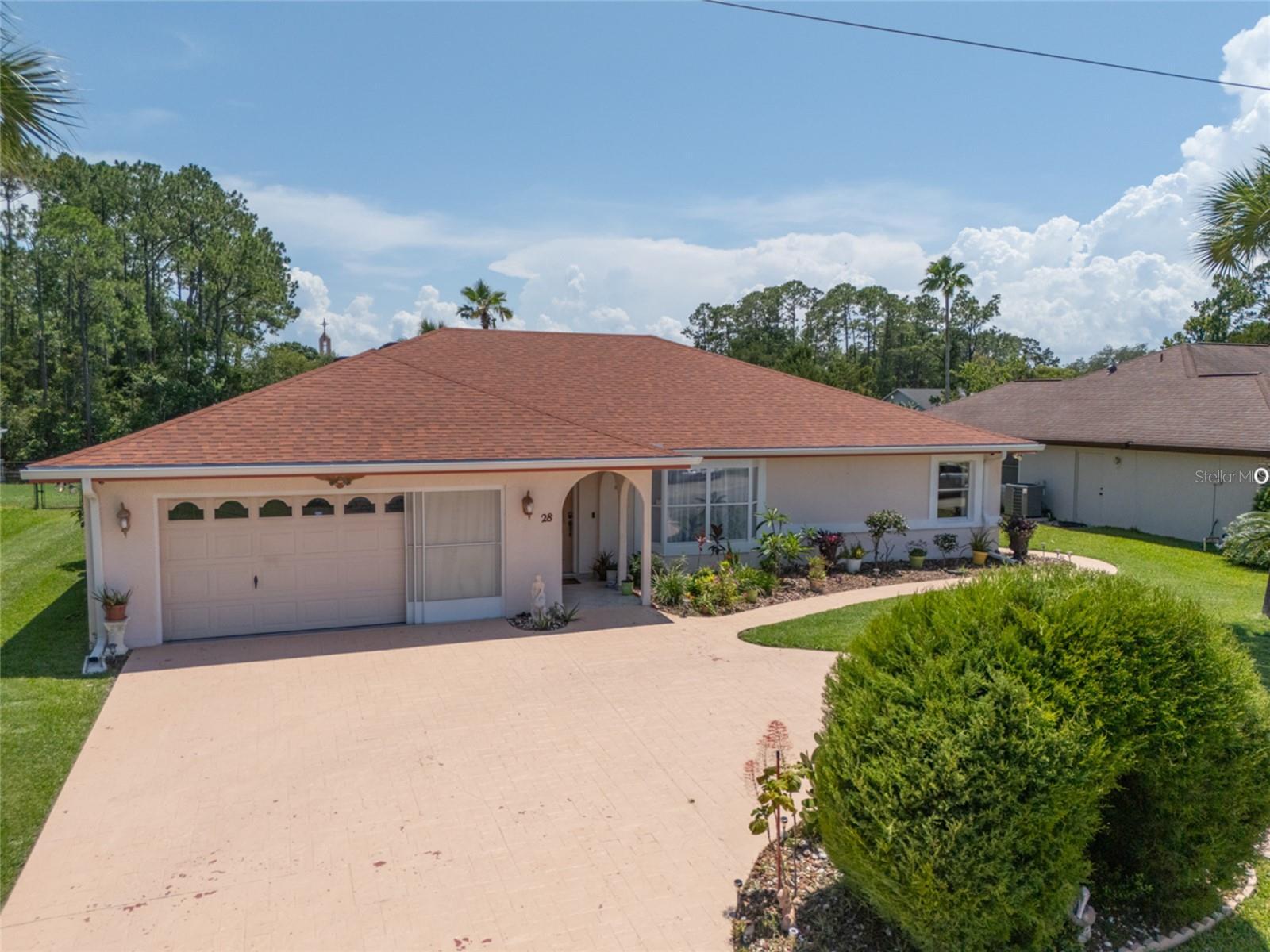 Property Photo: 28 Bayside Drive FL 32137