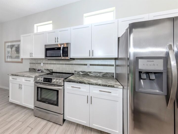 Property Photo:  1287 Lakeside Woods Drive  FL 34285