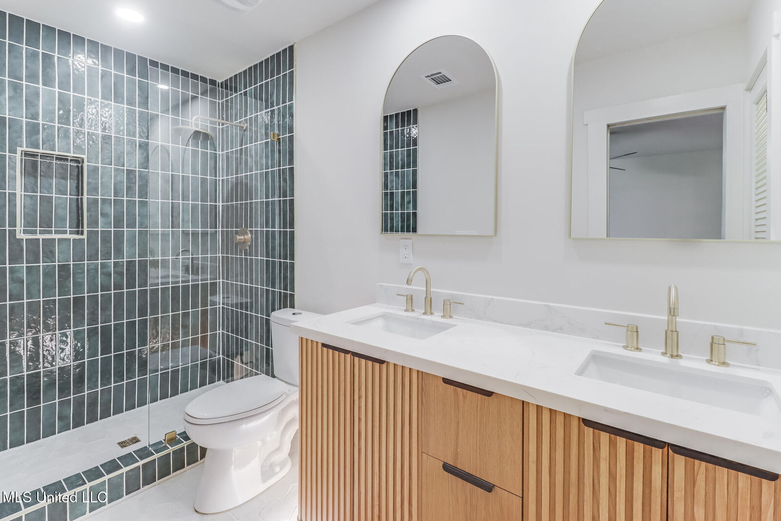 Property Photo: 3 Briarwood Circle MS 39560