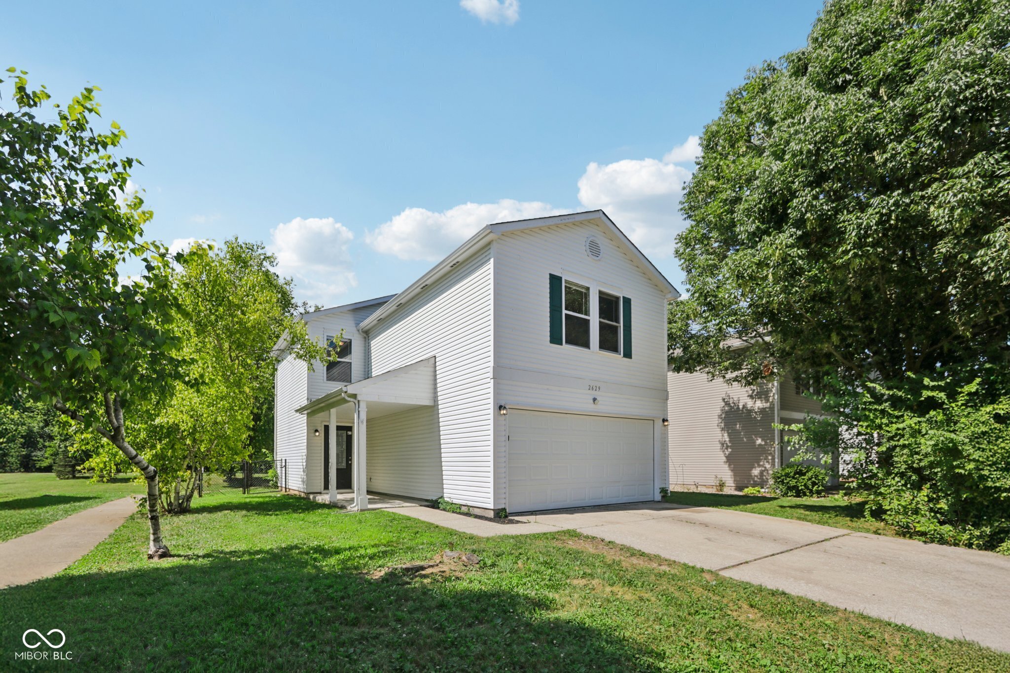 2629 Redland Lane  Indianapolis IN 46217 photo