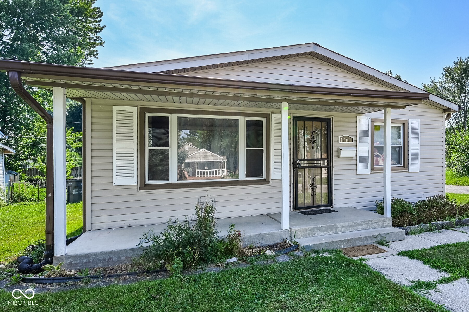 1701 N Gladstone Avenue  Indianapolis IN 46218 photo