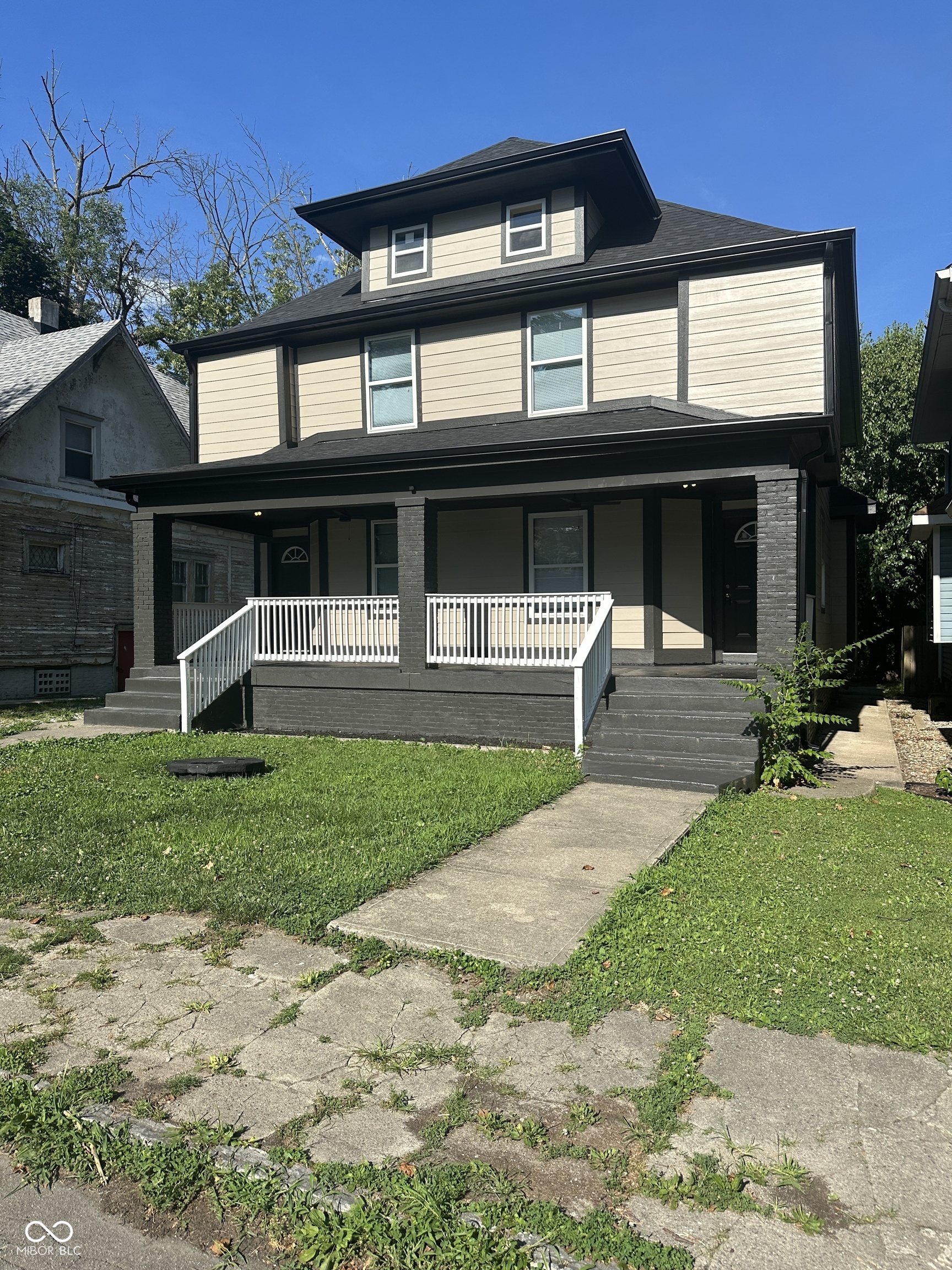Property Photo: 3149-3151 Ruckle Street IN 46205