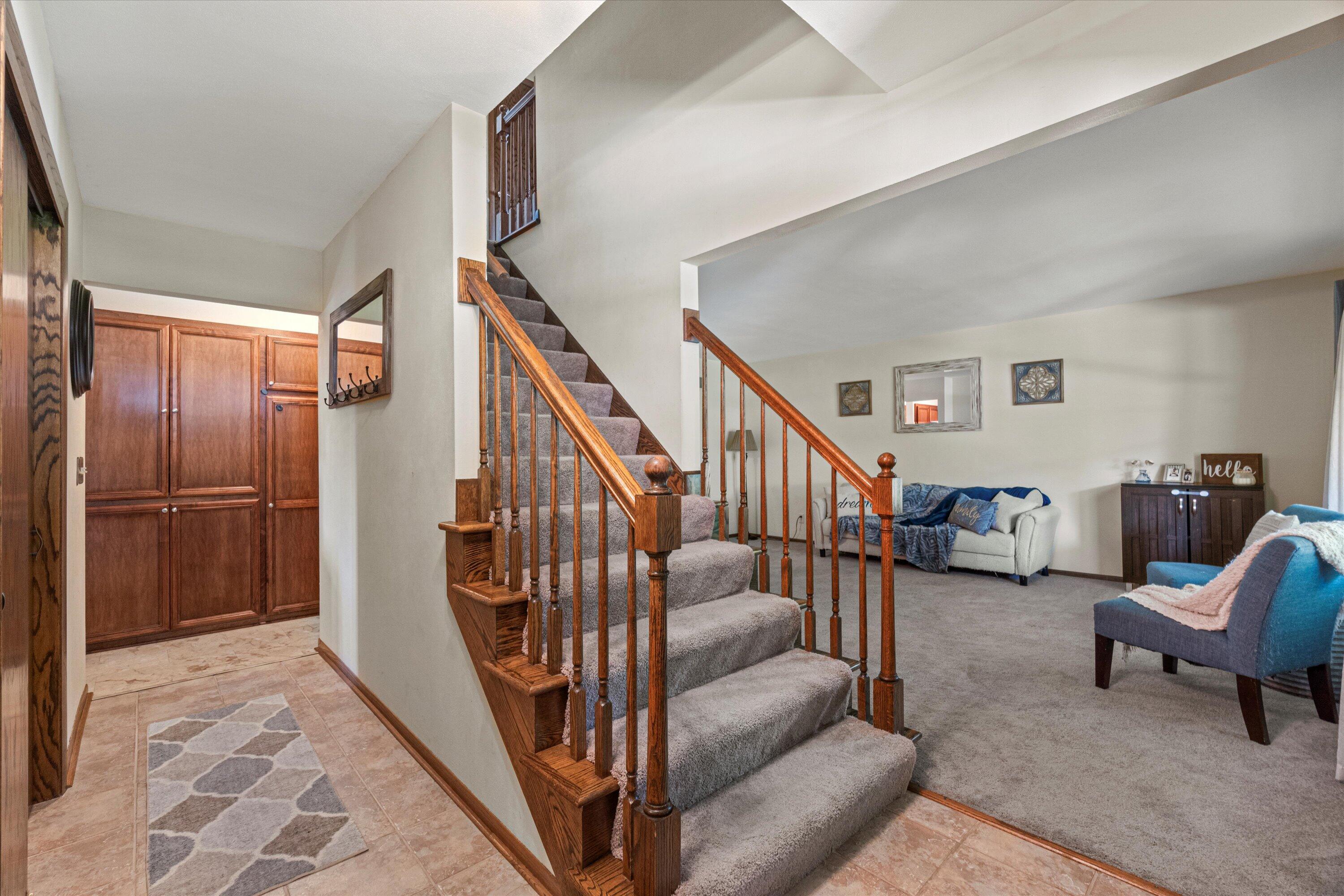 Property Photo: 7027 Horizon Dr WI 53129