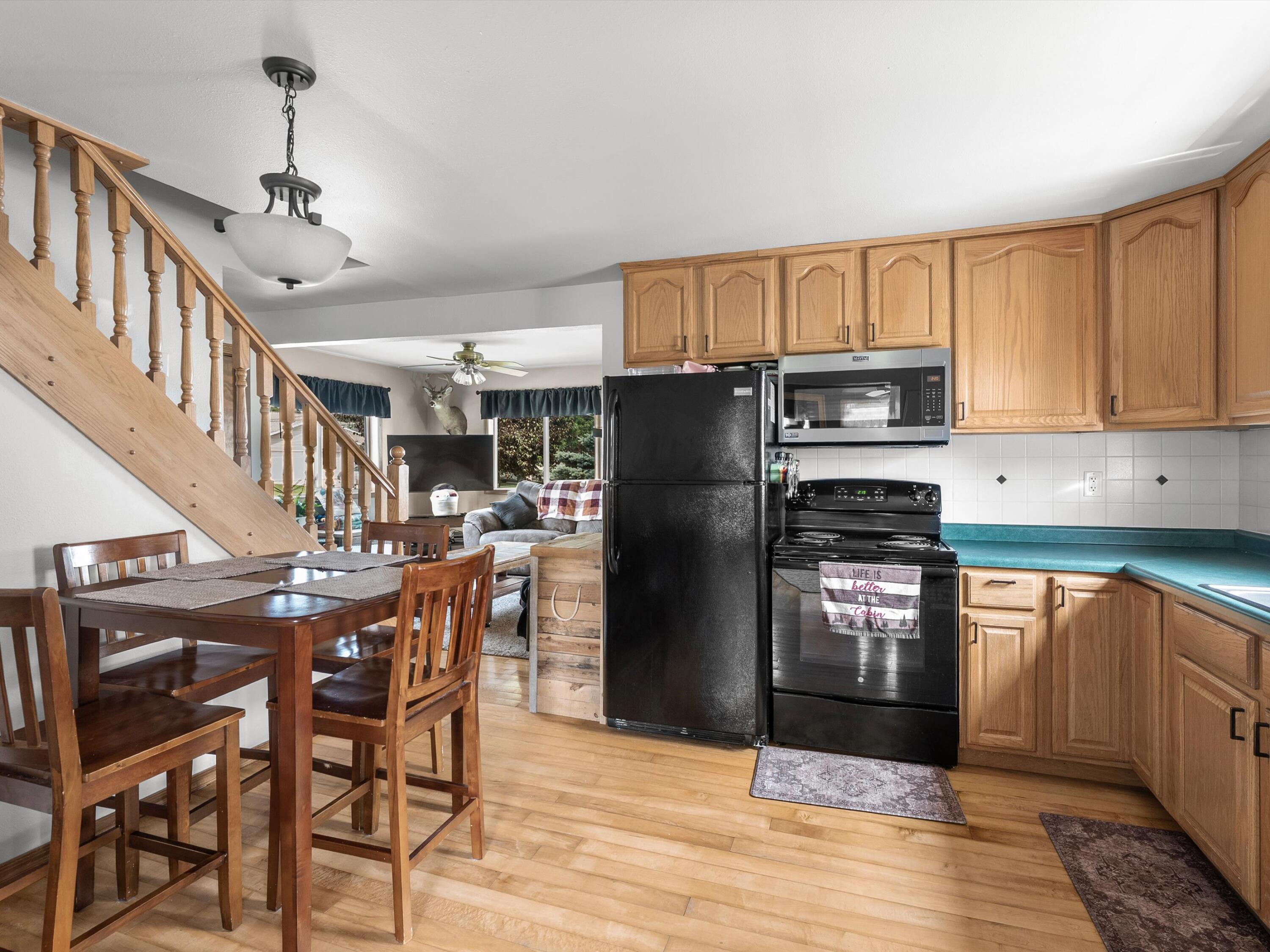 Property Photo:  513 N 41st St  WI 54220 