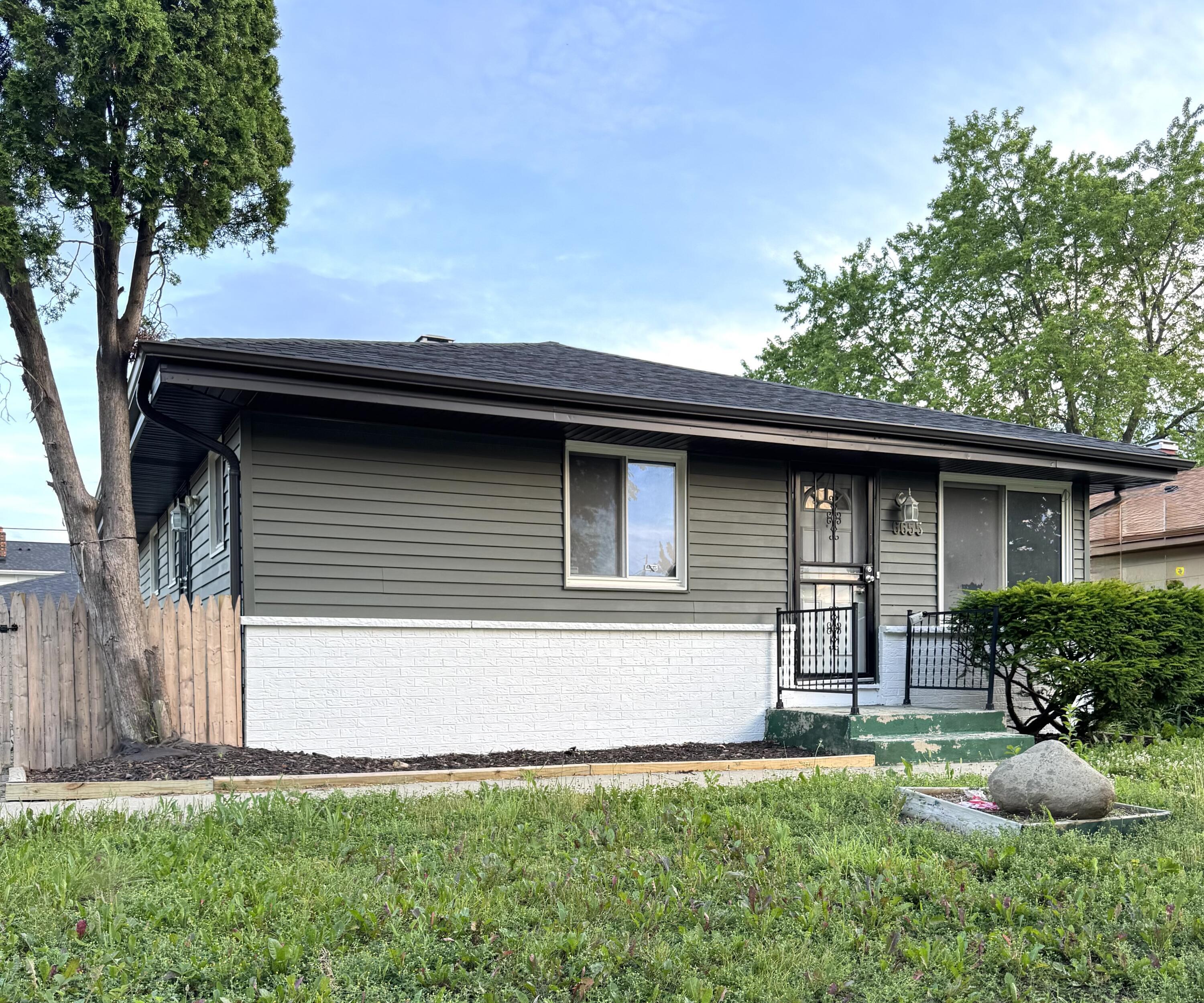 Property Photo: 6655 W Brentwood Ave WI 53223