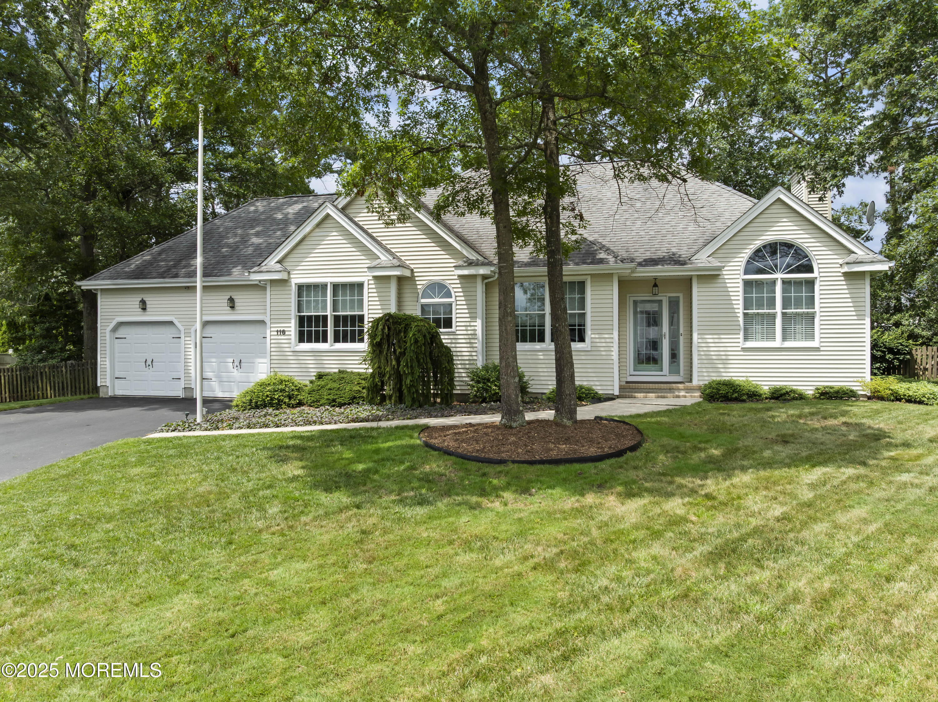 116 Tuna Court  Manahawkin NJ 08050 photo