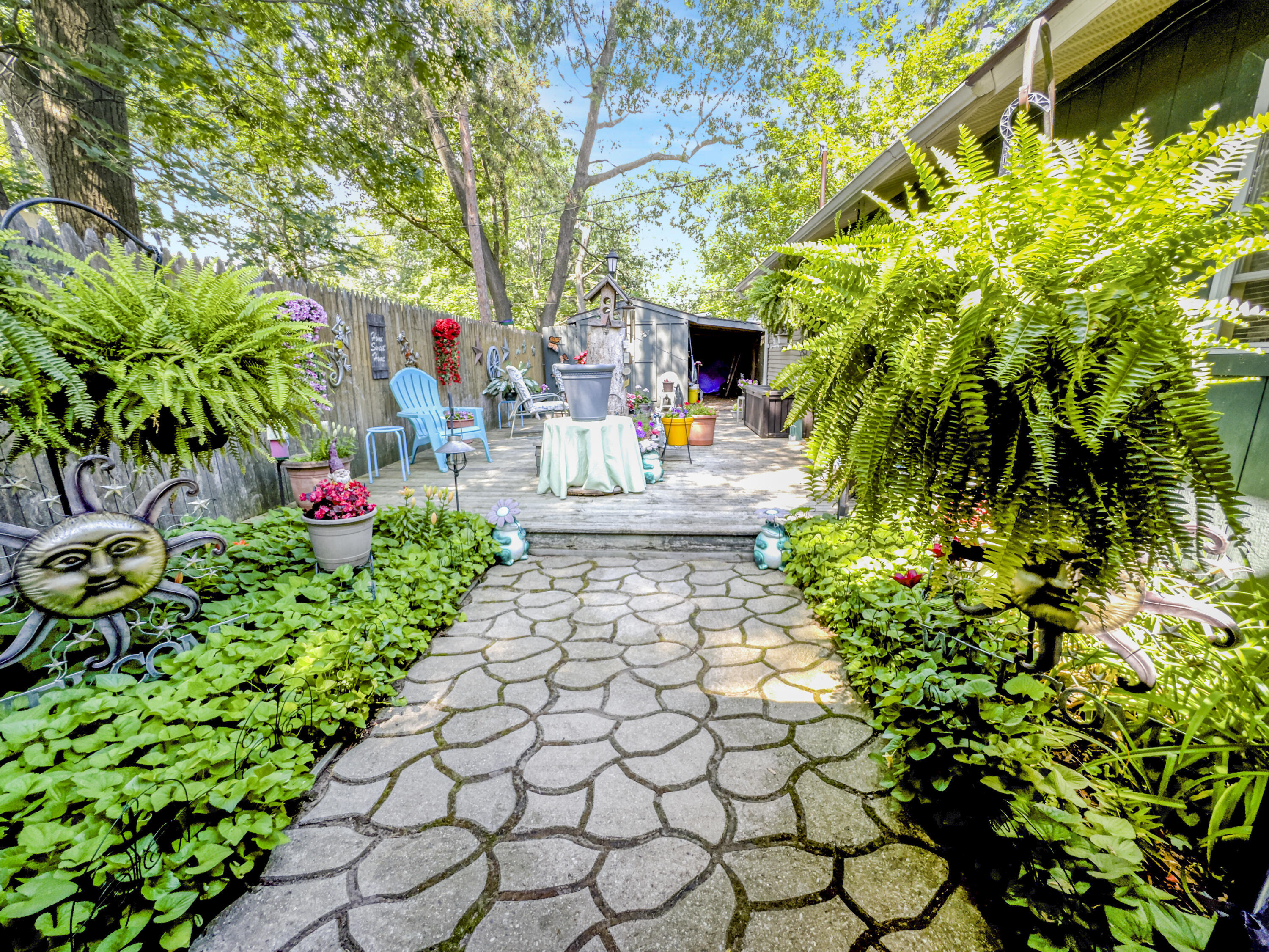 Property Photo:  892 Oakdale Drive  MI 49686 