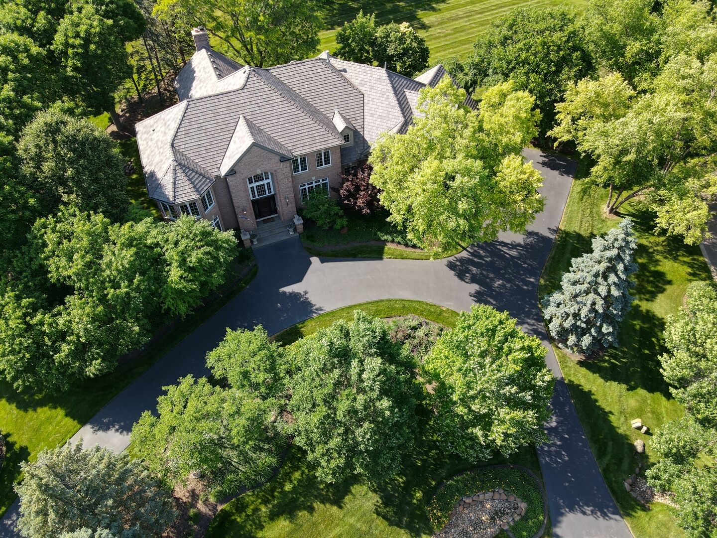 Property Photo:  110 Hillshire Drive  IL 60010 