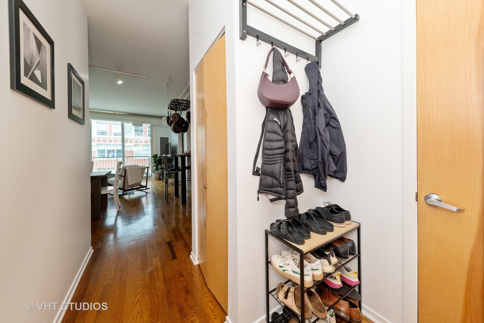 Property Photo: 700 W Van Buren Street 803 IL 60607