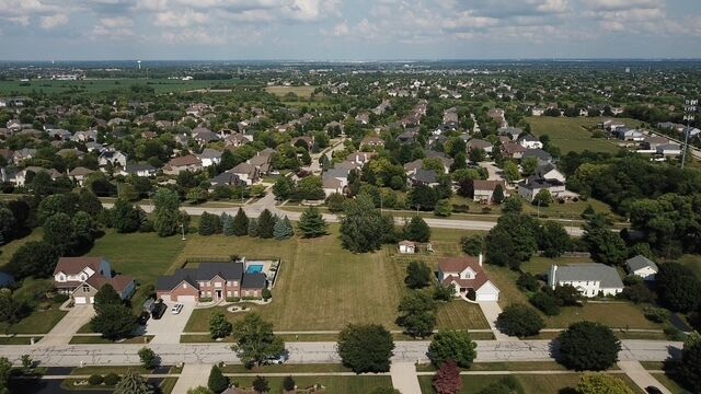 Property Photo: 12921 Shelly Lane IL 60585