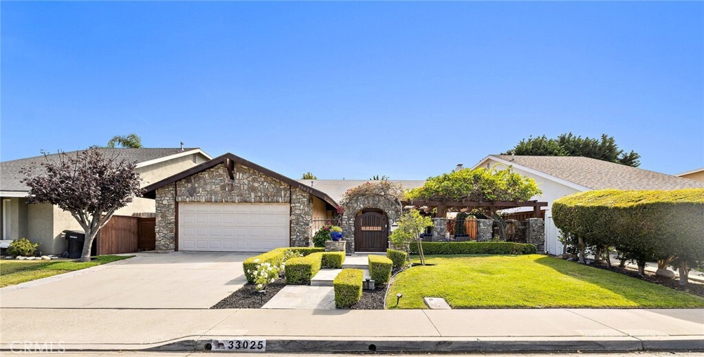 33025 Christina Drive  Dana Point CA 92629 photo