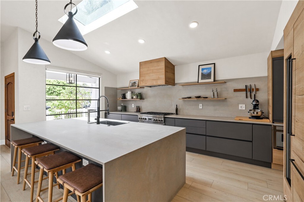 Property Photo: 8462 Hillhead Drive CA 92646