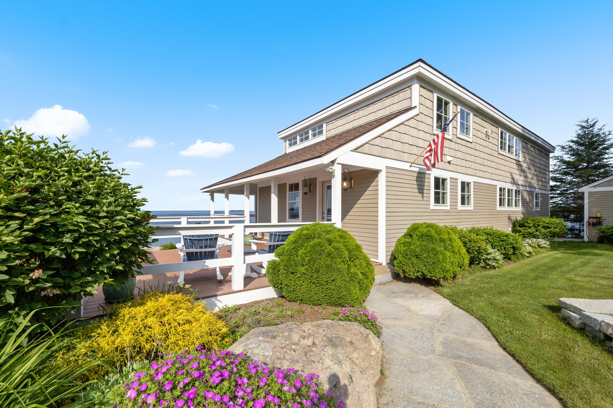 Property Photo: 9 Elwell Point ME 04858