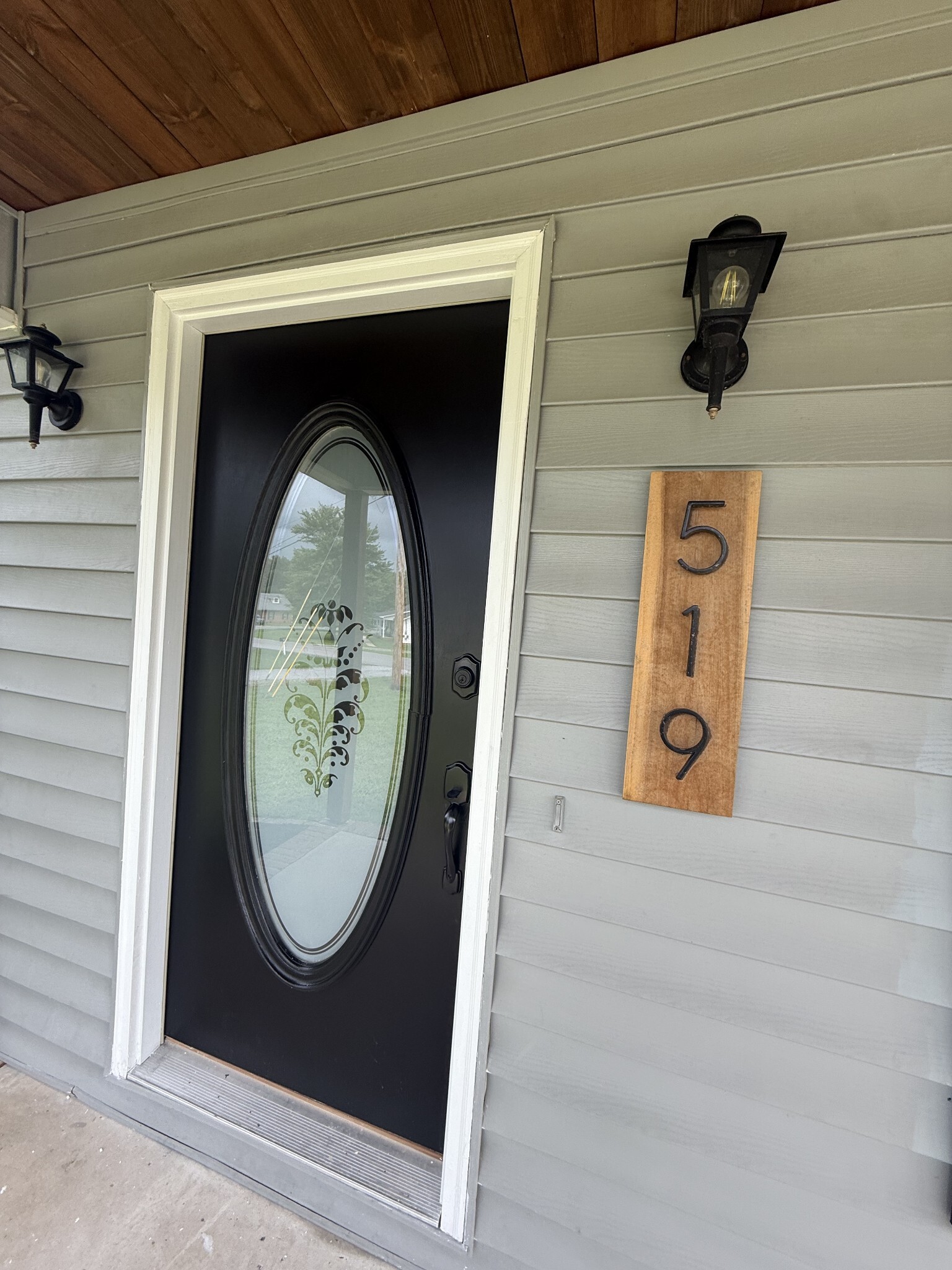 Property Photo: 519 Sun Cir TN 37160