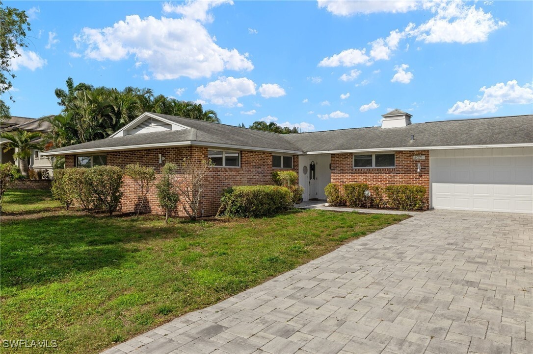 Property Photo: 4071 E River Drive FL 33916