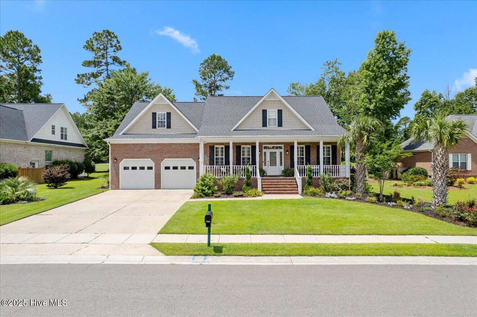 Property Photo: 1520 Grandiflora Drive NC 28451