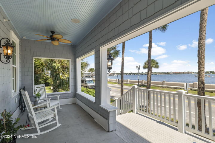 Property Photo: 154 Avenida Menendez FL 32084
