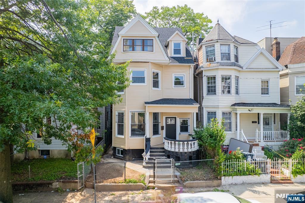 Property Photo:  235 7th  NJ 07103 