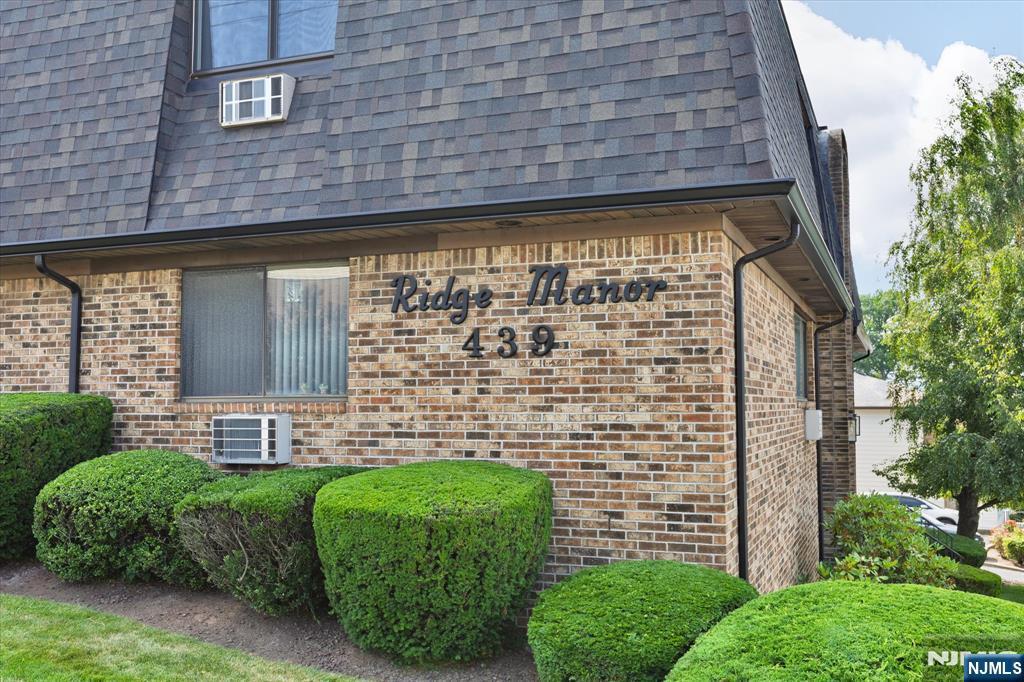 Property Photo:  439 Ridge Road 6  NJ 07071 