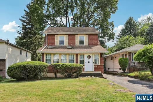 272 Rosemont Place  Englewood NJ 07631 photo