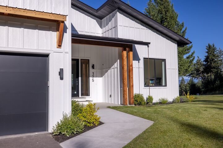 Property Photo: 175 Wulff Lane MT 59922