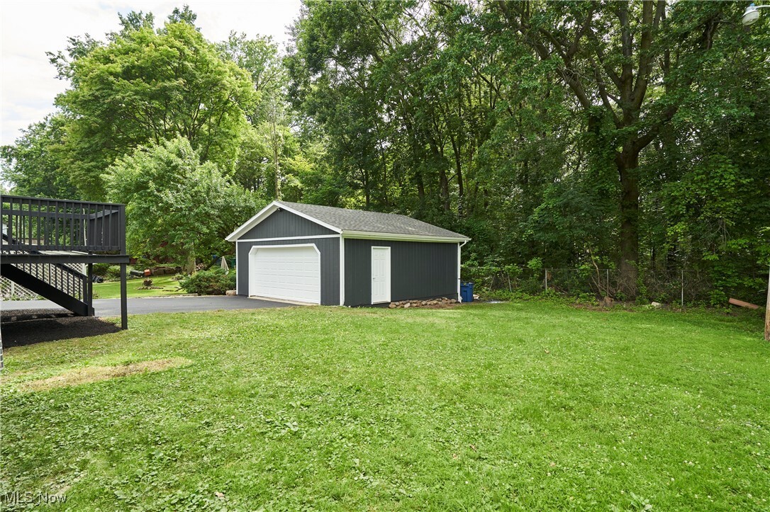 Property Photo: 941 North Avenue OH 44077