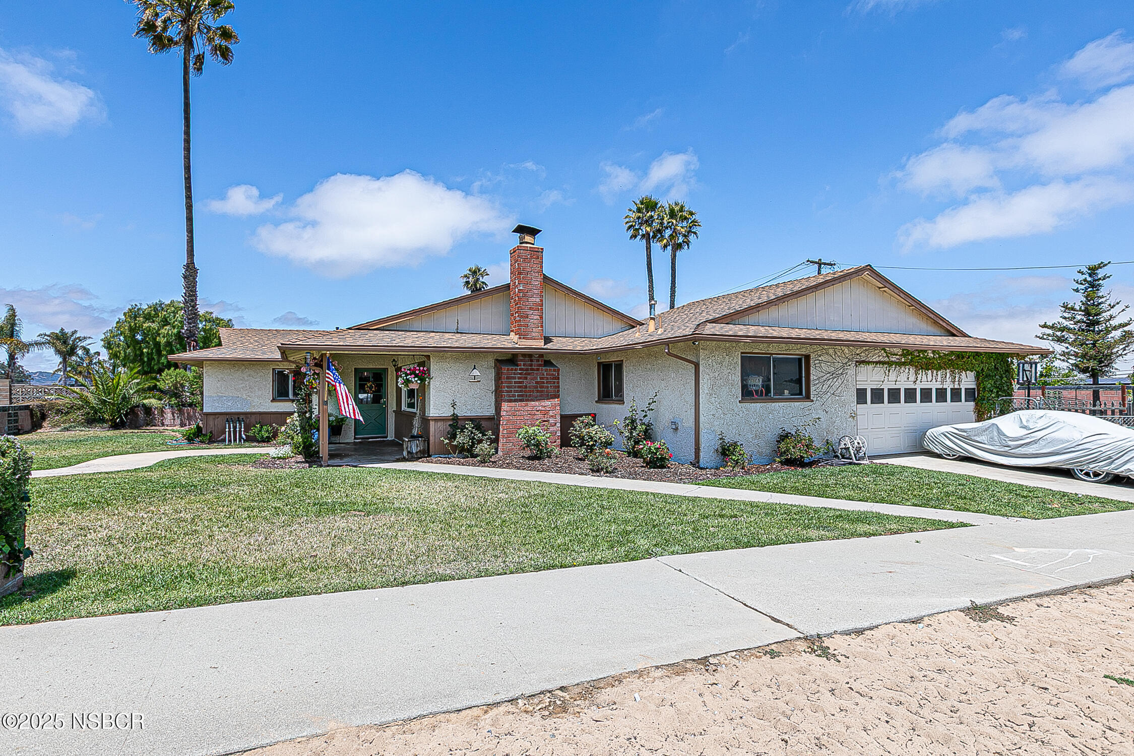 Property Photo:  271 Ross Lane  CA 93455 
