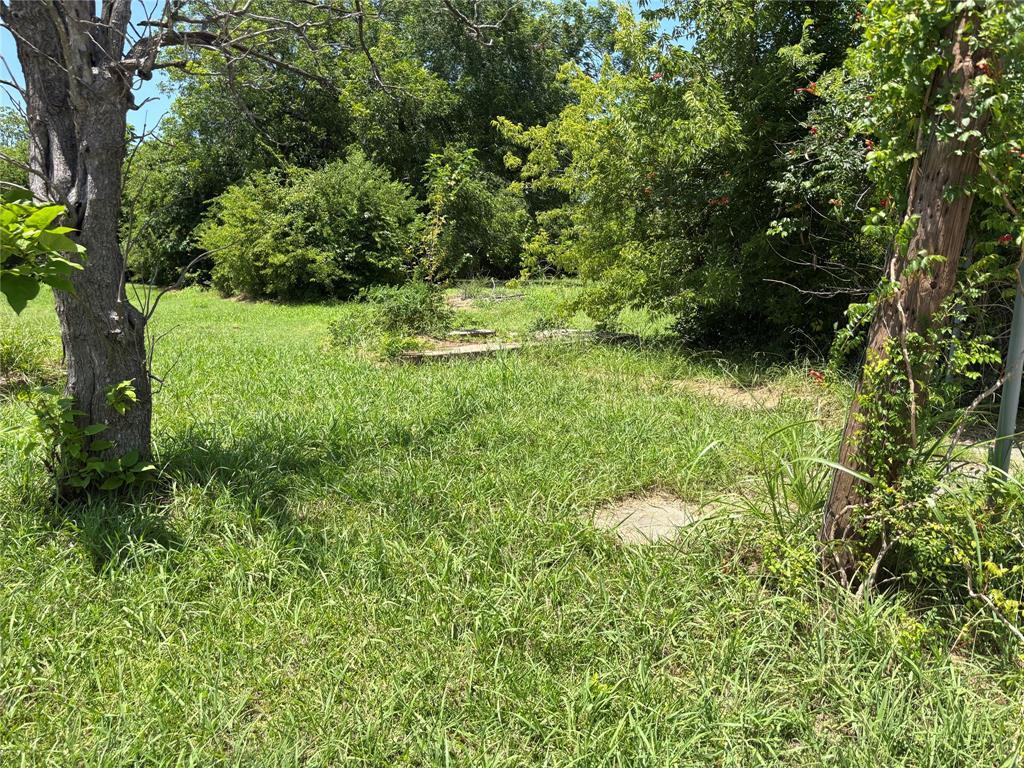 Property Photo:  1018 Clark Street  TX 75401 