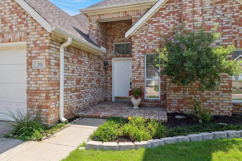 Property Photo: 206 Arbor Glen Drive TX 76039