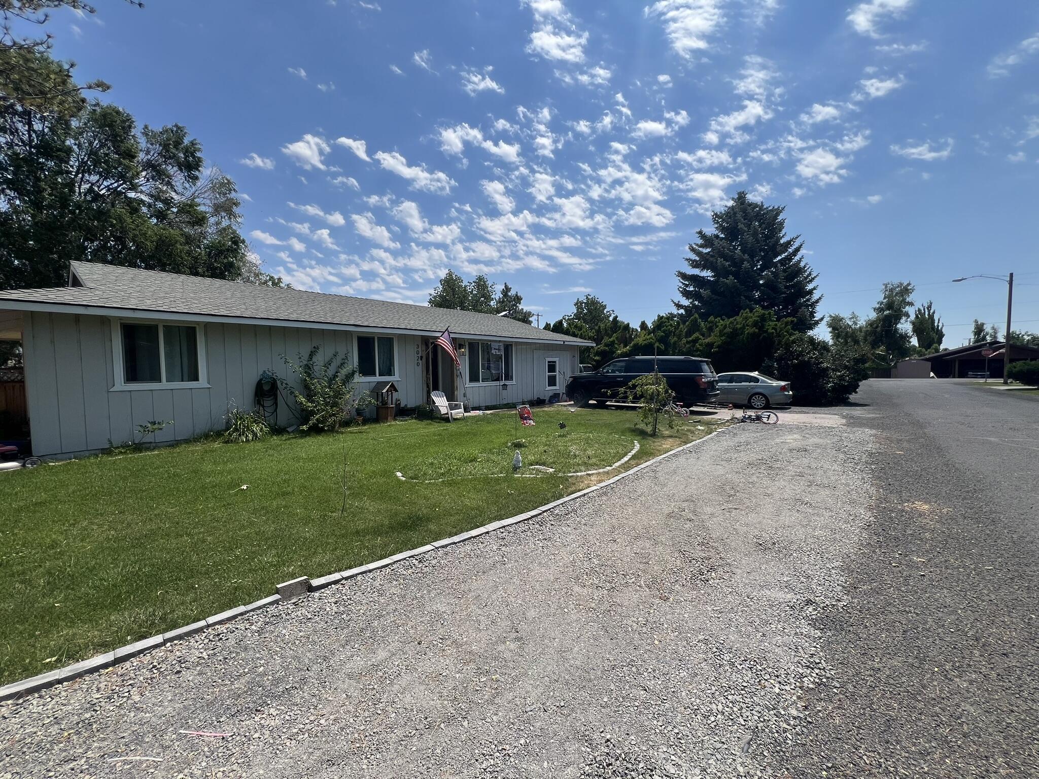Property Photo: 3020 Clearbrook Place OR 97632
